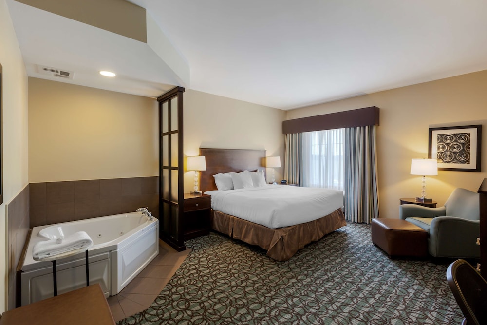 Suite, 1 King Bed, Non Smoking, Jetted Tub