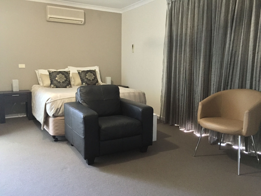 Suite, Ocean View