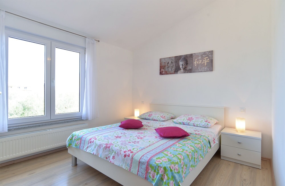 Standard Apartment, 1 Bedroom (719/1675)