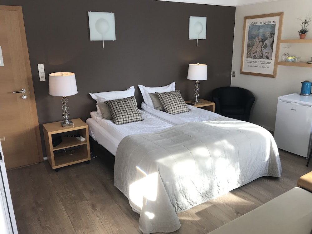 Deluxe Double Room, Private Bathroom photo 3