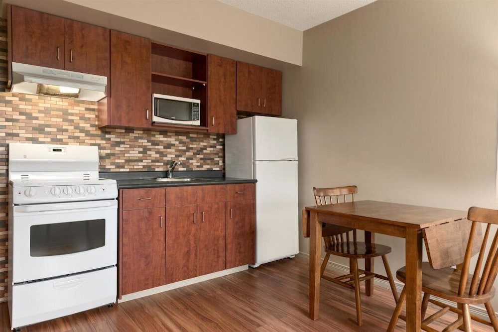 Suite, 1 Bedroom, Non Smoking photo 3