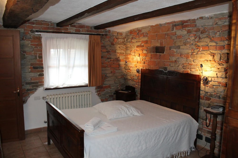 Economy Double Room photo 1
