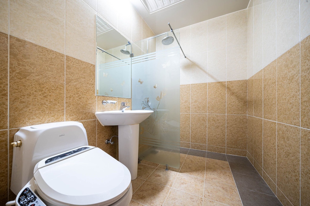 Deluxe Twin Room - Photo 5