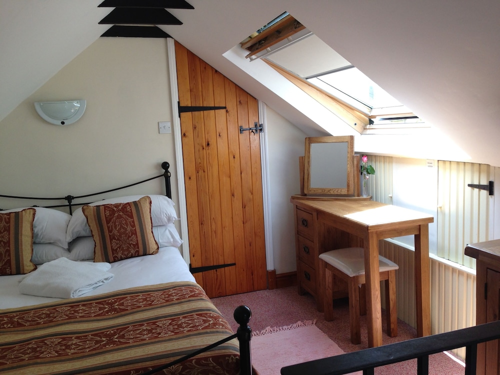 Cottage photo 1