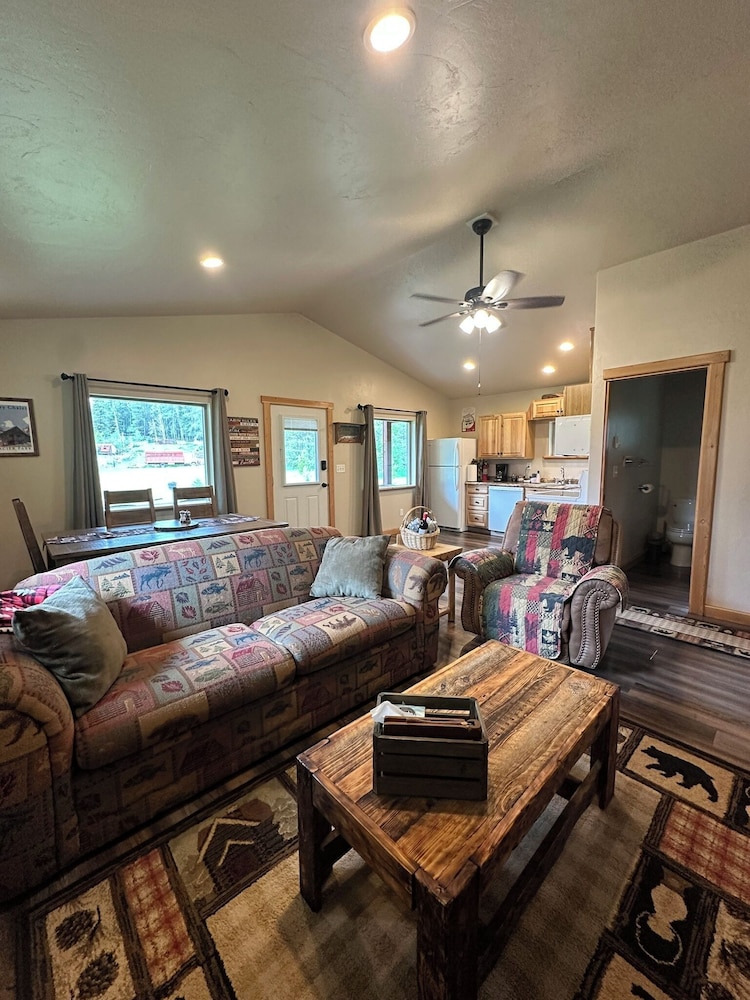 Standard Cabin, Mountain View photo 2
