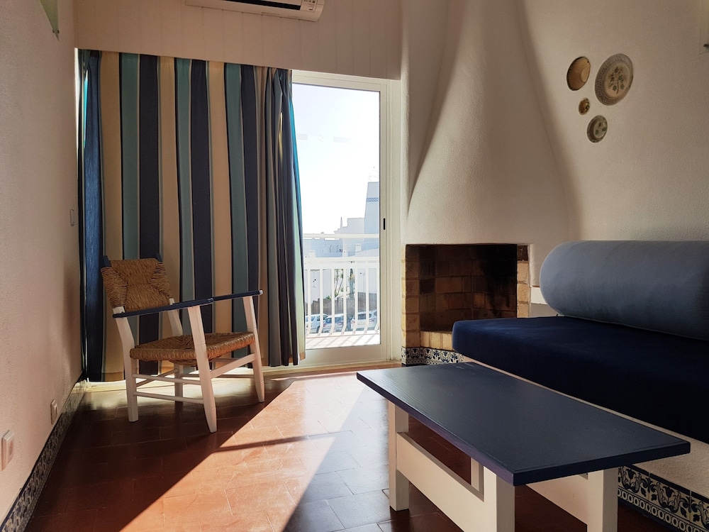 Apartment, 1 Bedroom, Sea View photo 1