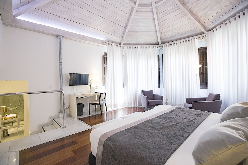 Junior Room - Photo 2