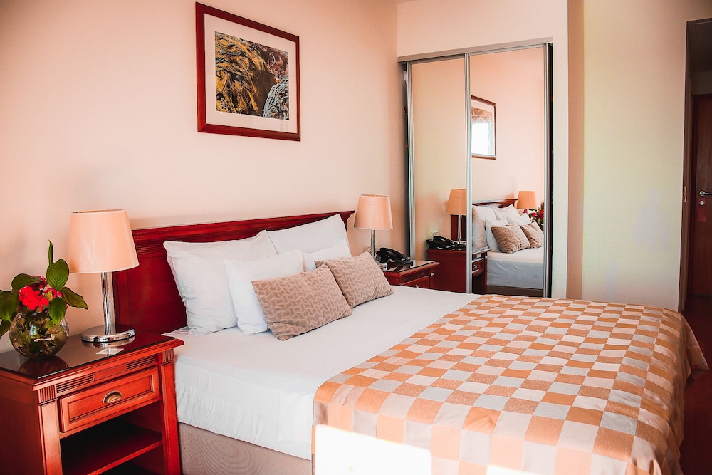 Deluxe Double or Twin Room, Sea View photo 2