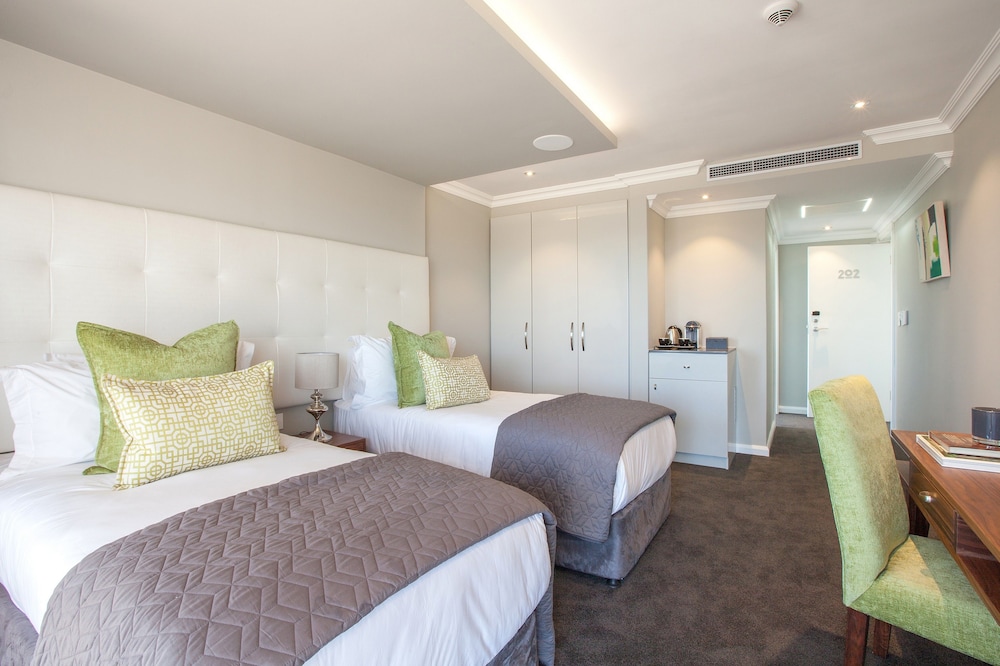 Superior Double or Twin Room photo 2