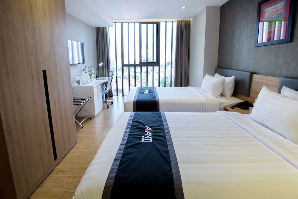 Premier Twin Room photo 2