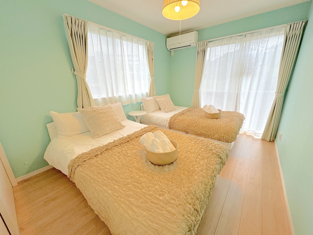 [Max 13people] 4LDK(100sqm)/9beds/With swimming pool/BBQ/Parking2CarsOK/Onna2B photo 1