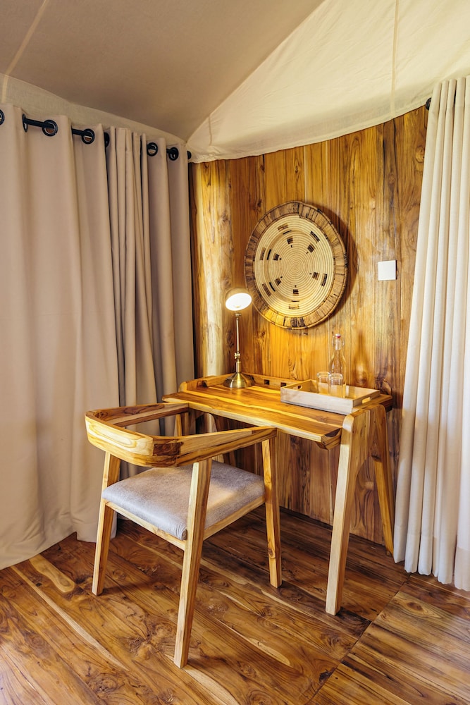 Deluxe Quadruple Room, Balcony, Park View