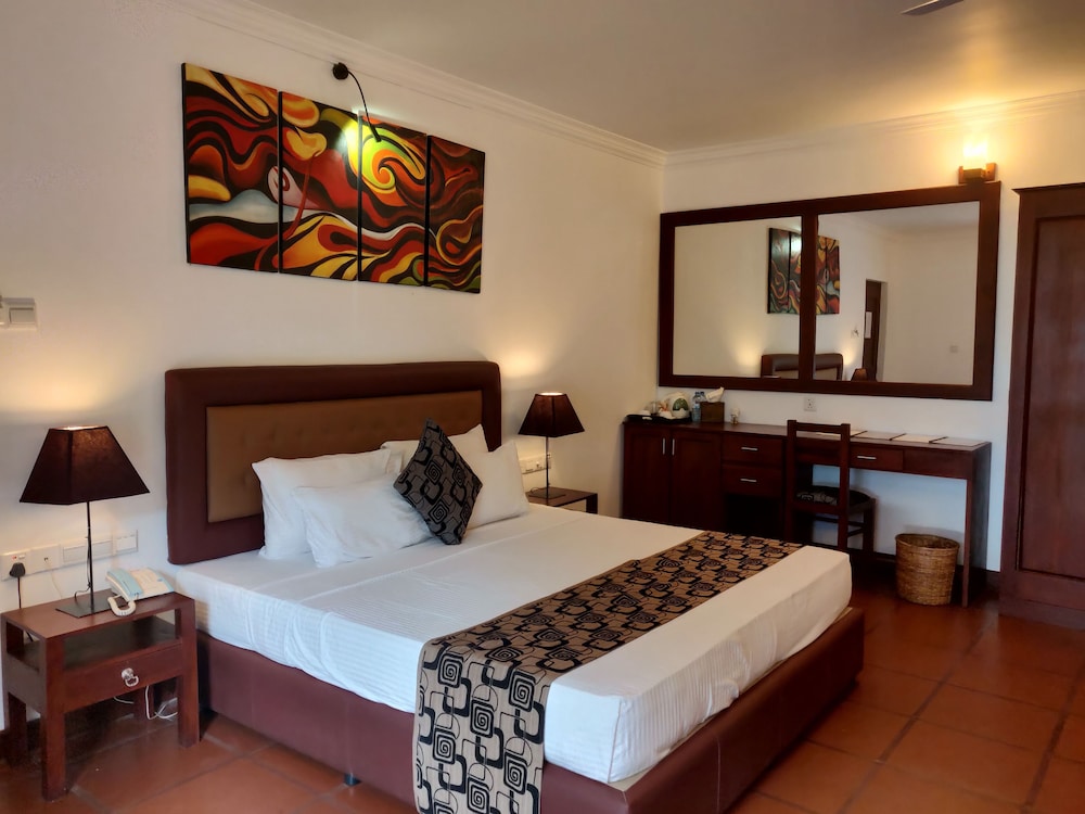 Deluxe Apartment with Complimentary Airport Transfer photo 2