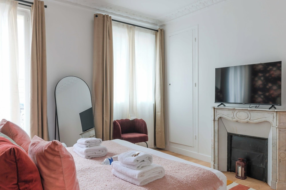 Apartment photo 3