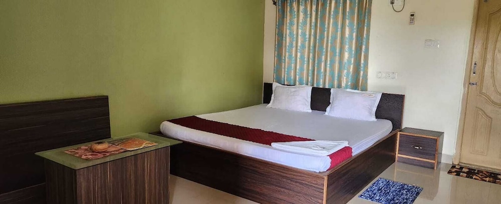 Deluxe Double Room photo 2