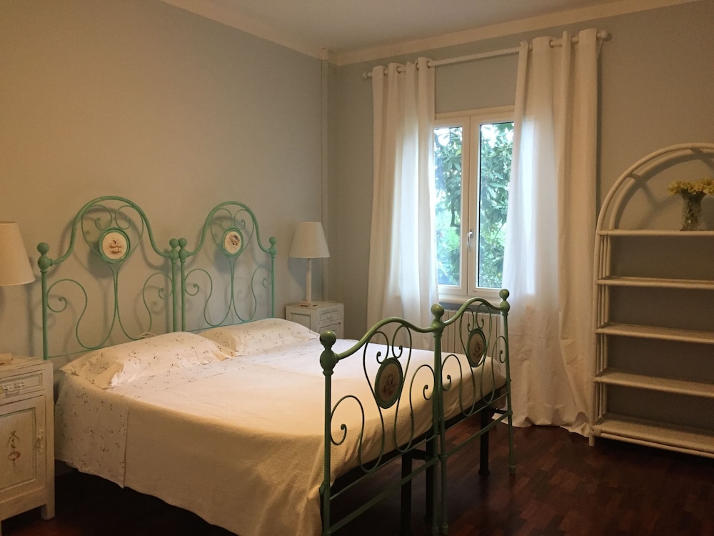 Deluxe Double Room, Park View photo 1