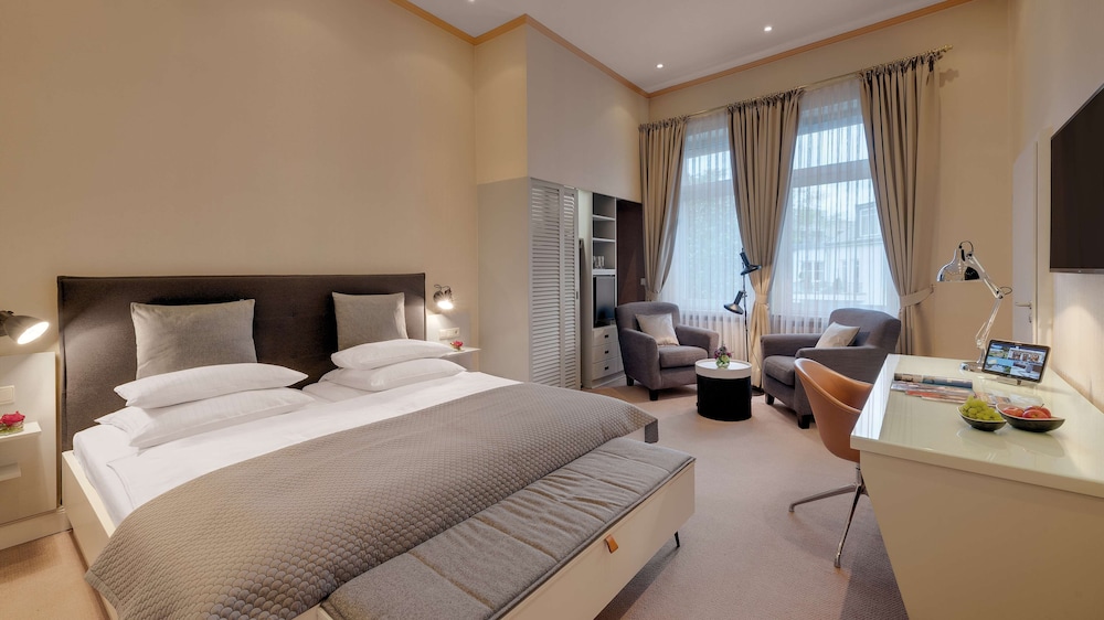 Superior Room, 1 Double Bed, Garden View - Photo 2