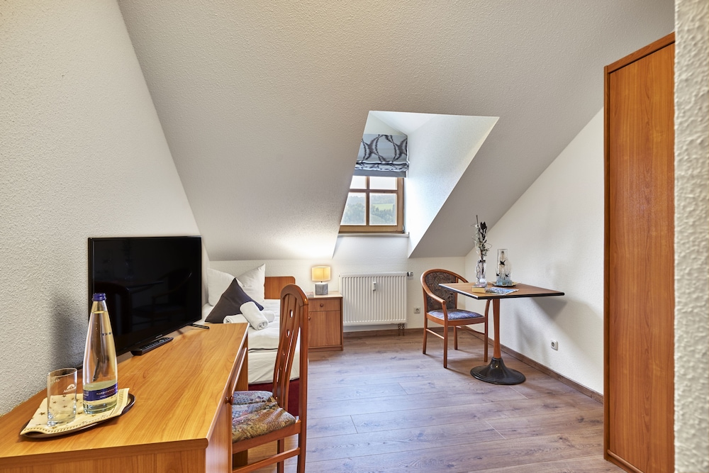 Premium Single Room photo 1