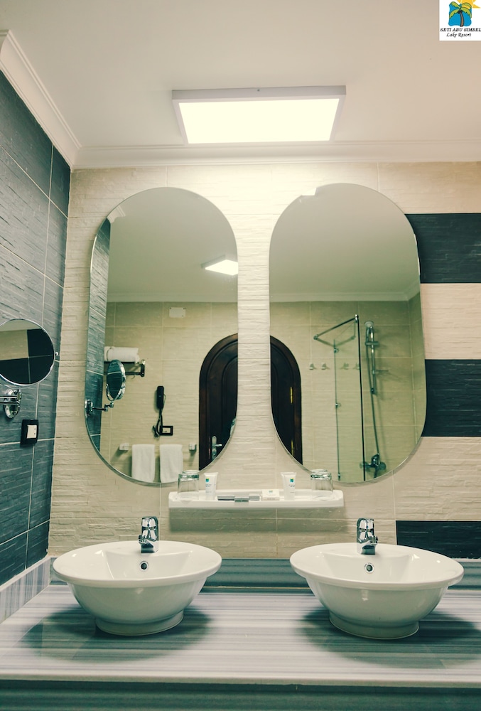 Royal Suite photo 3