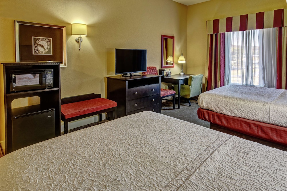 Two queen beds non smoking - Photo 3