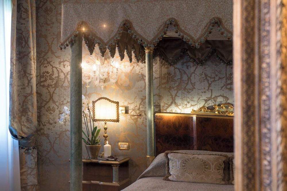 Junior Studio Suite, Garden View