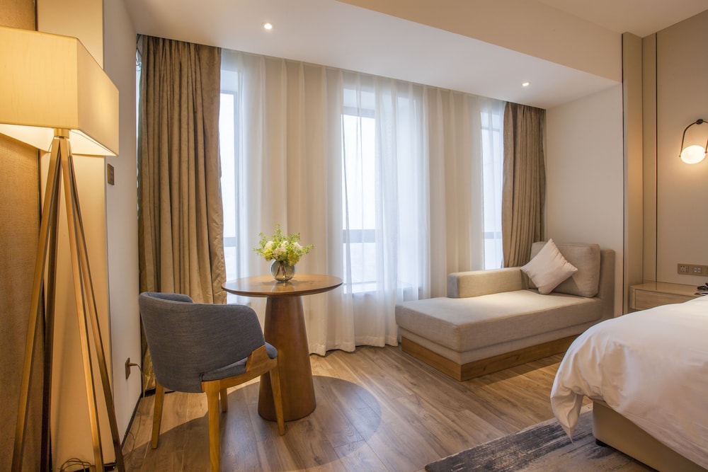 Deluxe Double Room photo 3