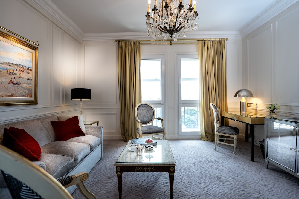 Deluxe Suite (Prestige)