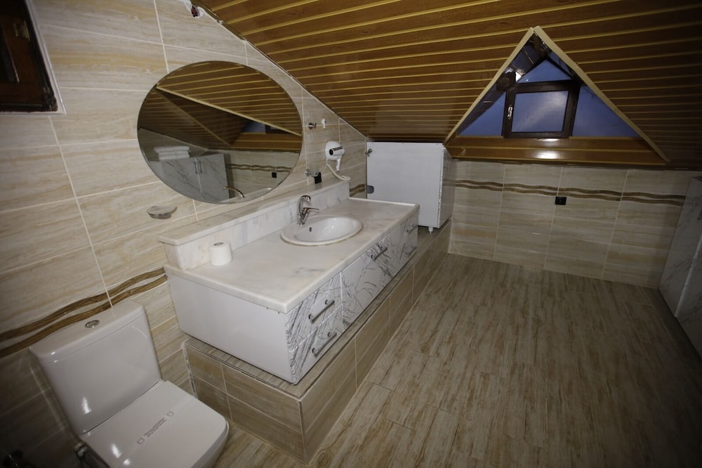 Deluxe Penthouse, Garden View photo 3
