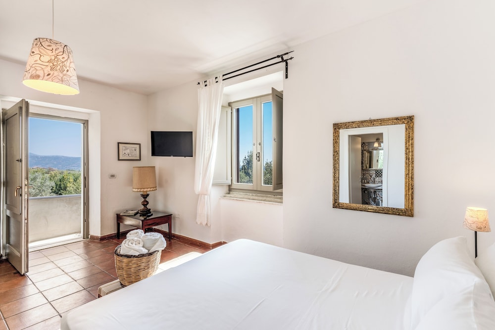 Family Apartment, Tower