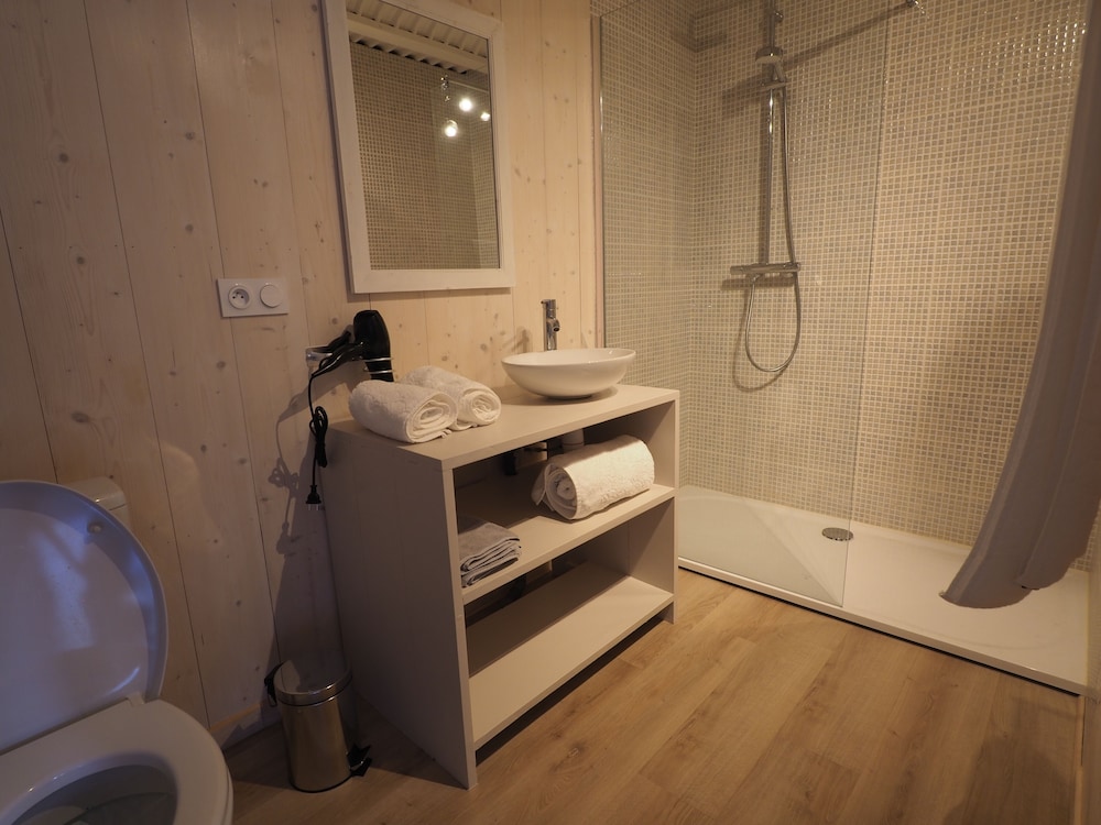 Comfort Room (2) photo 3