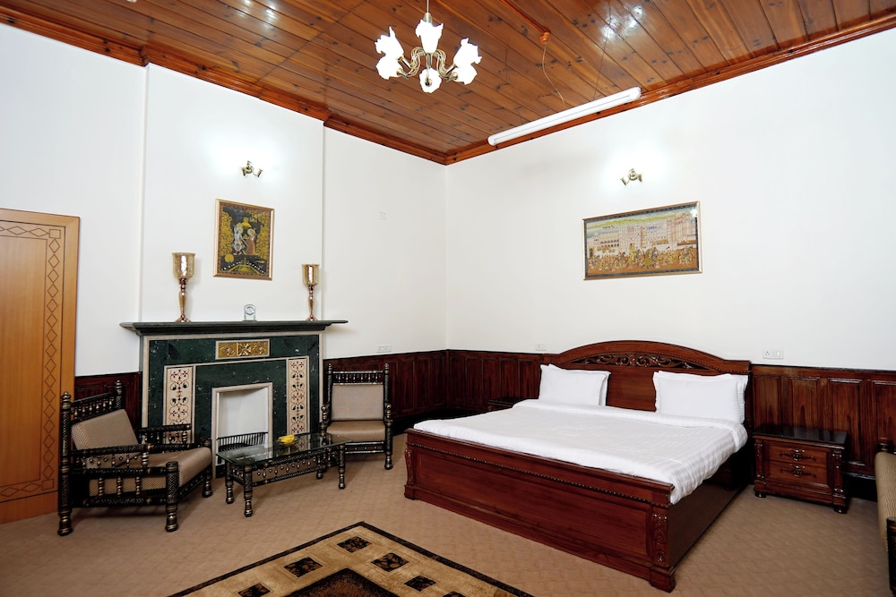 Premium Single Room photo 2