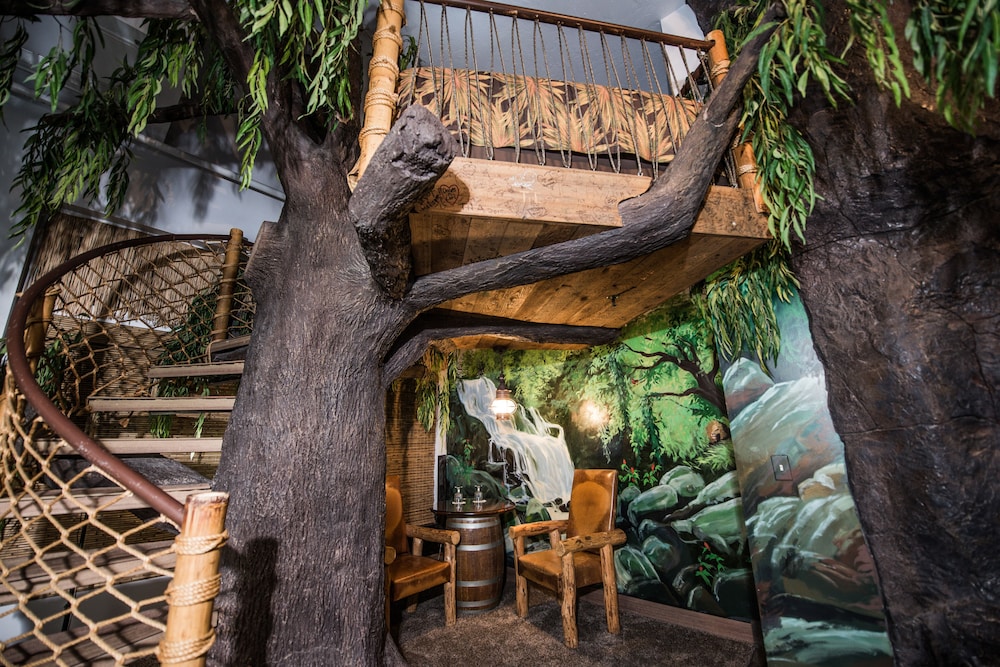 Family Room (Swiss Family Robinson I) - Photo 4