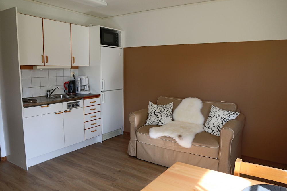 Design Apartment, 2 Twin Beds, Non Smoking, Hill View