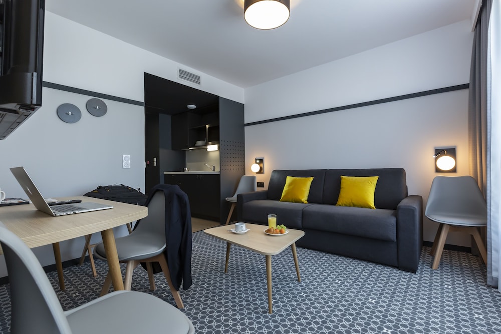 Apartment - Photo 10