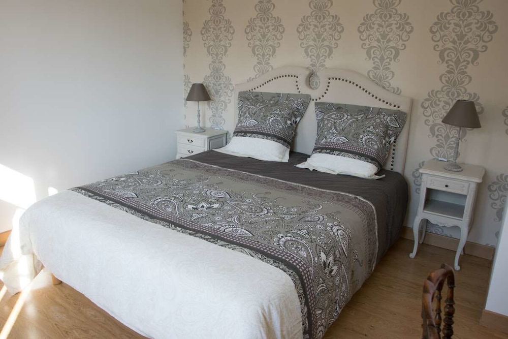 Double Room (L'Oursine) photo 1