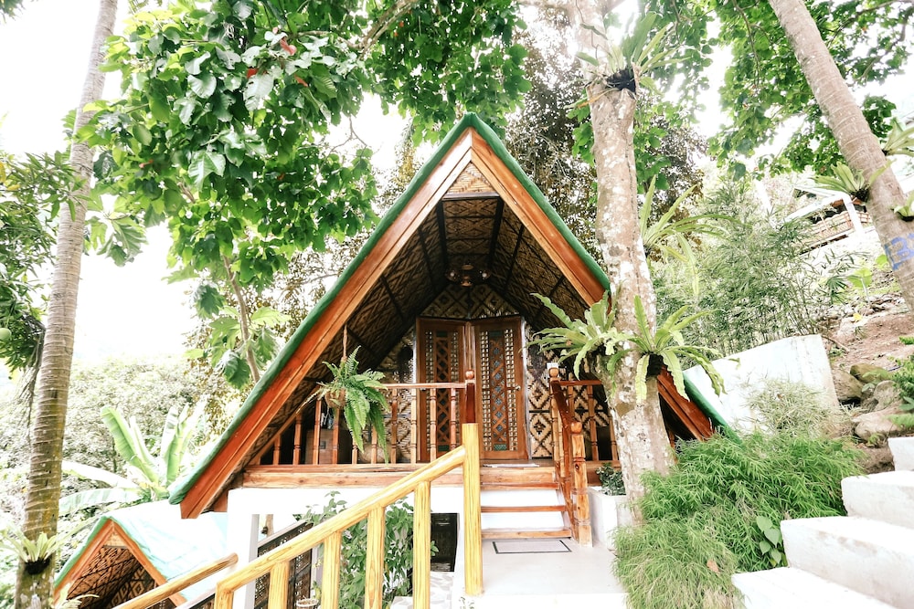 Standard Cabin, 2 Bedrooms, Mountain View photo 2