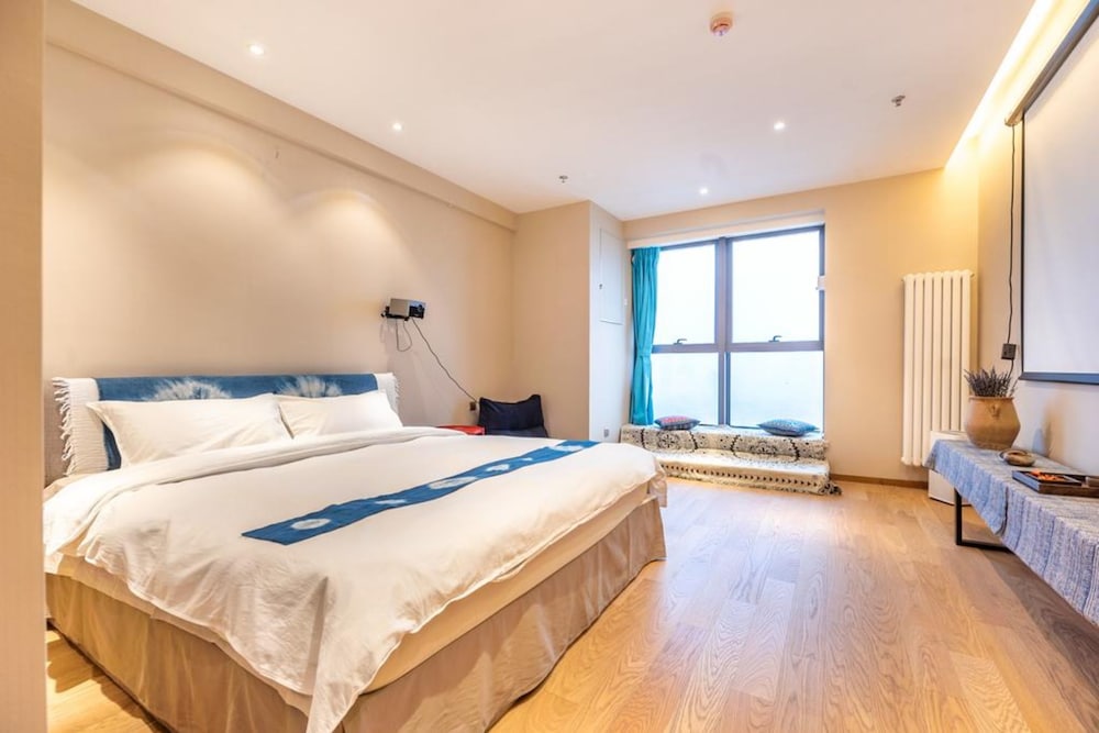 Design Condo photo 1