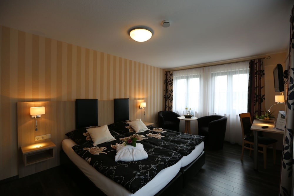 Comfort Double Room Single Use, 1 Bedroom photo 3