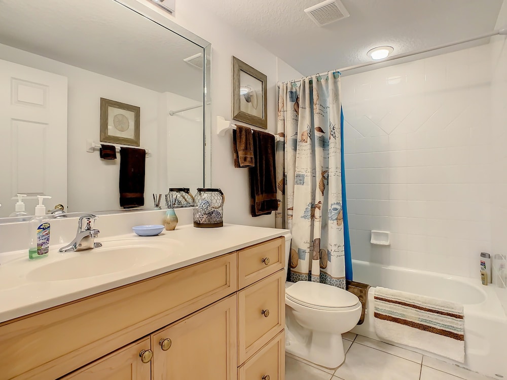 Superb 3 2 Condo Tucked Away Next to the Estuary in Oceanwalk Oceanwalk 4-204, 사진 30