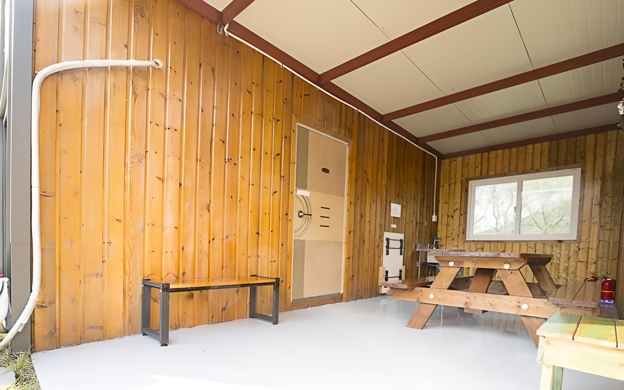 Room (Room 104 (Duplex Sky View Window Semi)