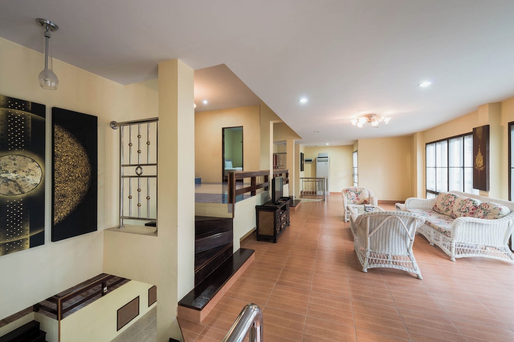 Family Villa, 6 Bedrooms photo 3