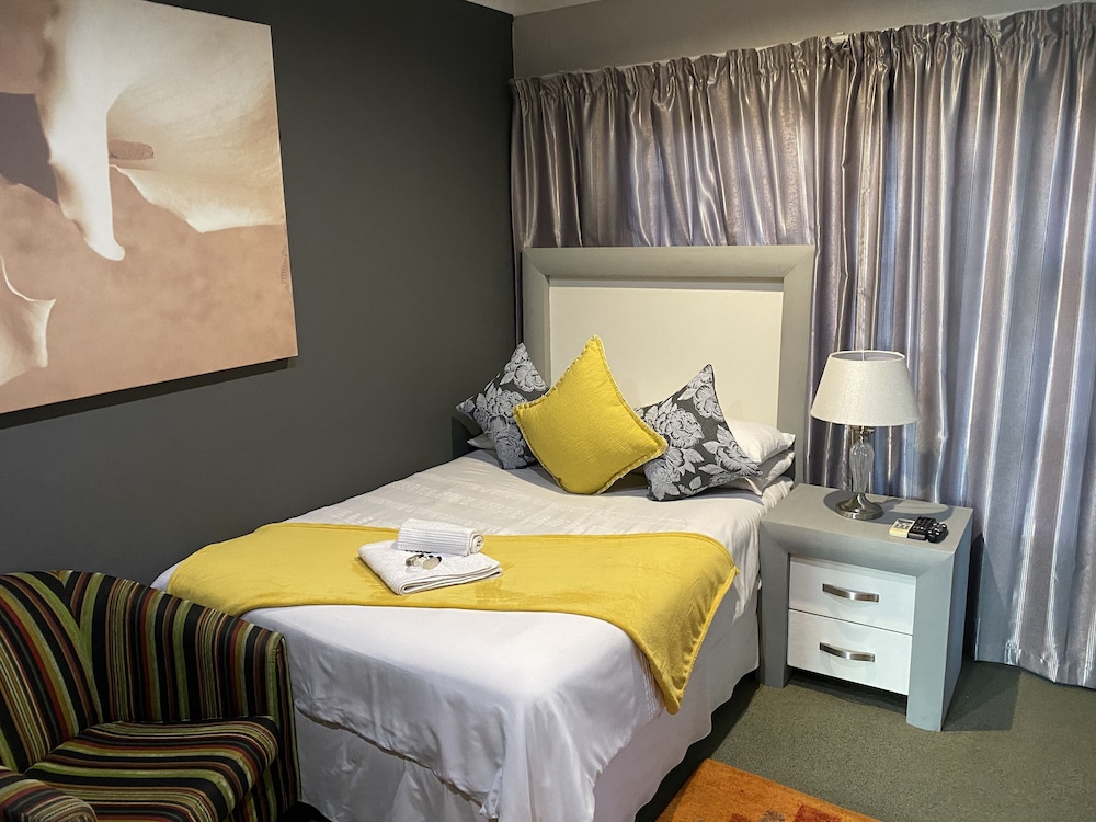 Basic Single Room, 1 Twin Bed photo 1