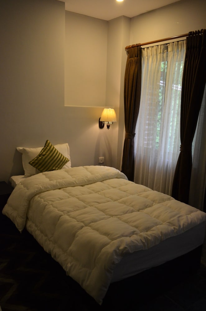 Deluxe Double Or Twin Room, 1 Bedroom, Mountain View photo 2