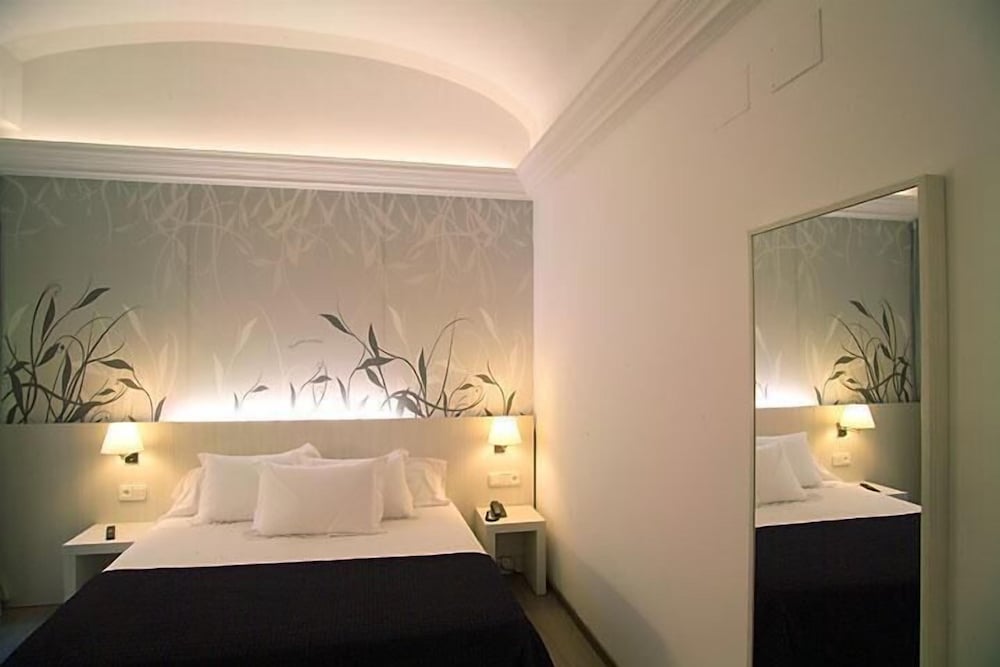 Room photo 2