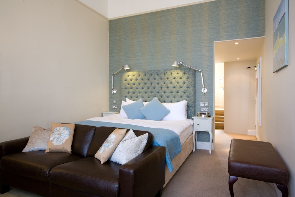 Deluxe Suite photo 1