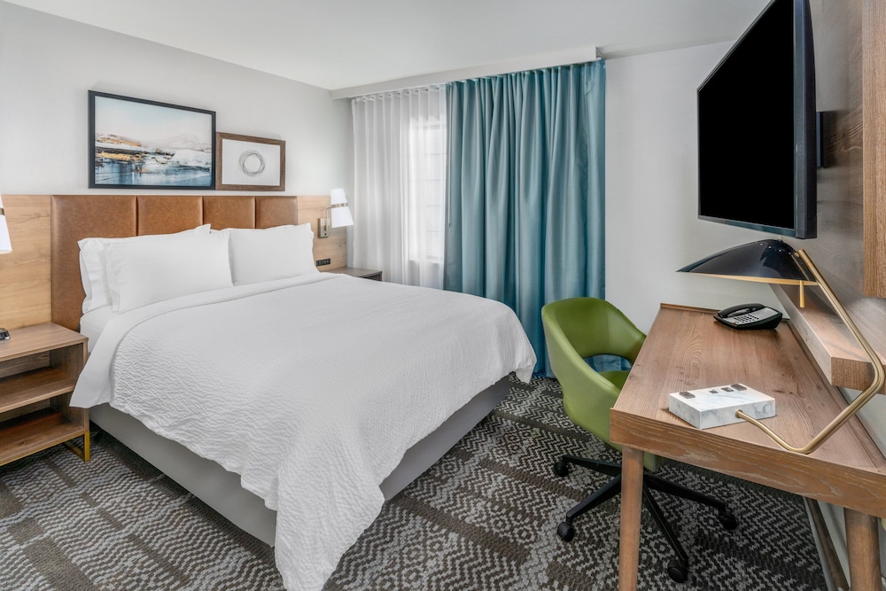 Suite, Multiple Beds, Kitchen