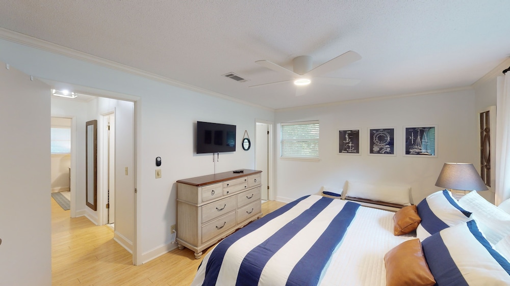 House, 3 Bedrooms photo 1