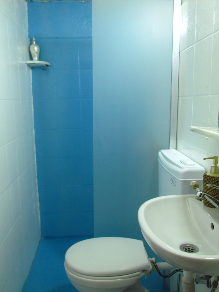 Standard Room photo 3