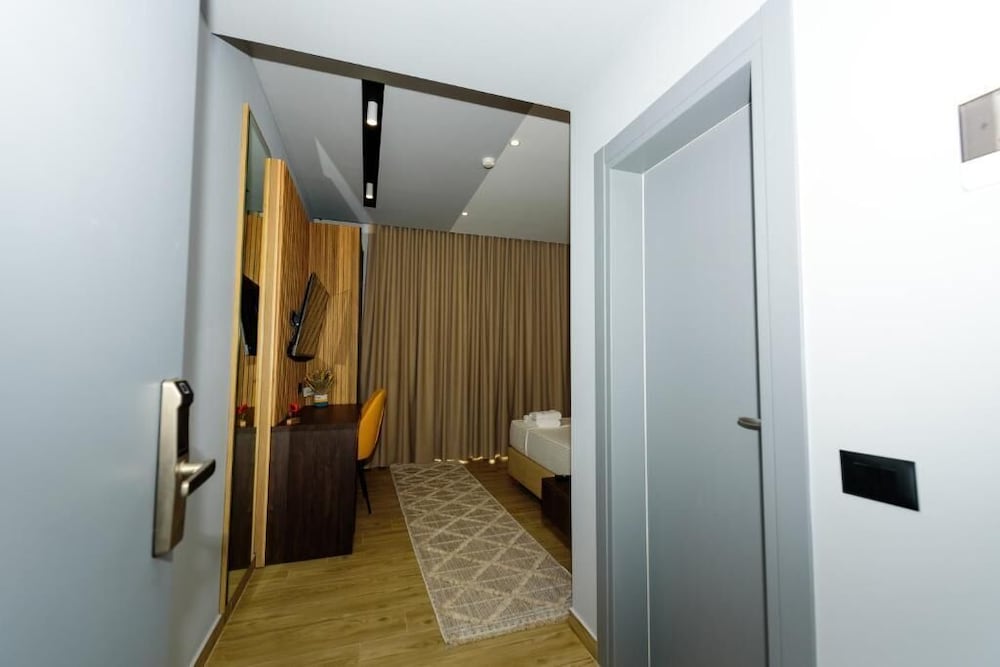 Triple Room, Balcony