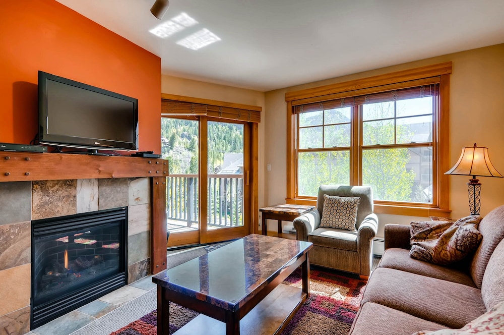 Condo, 1 Bedroom
